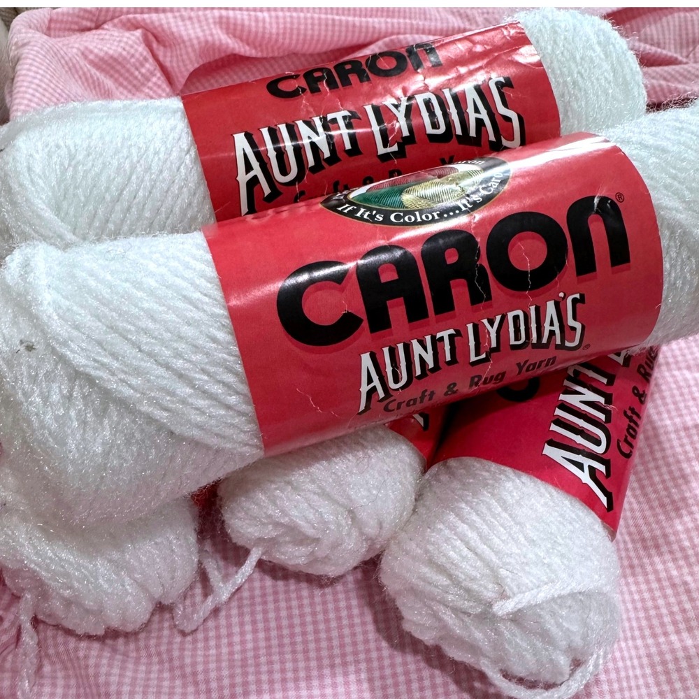 Caron Aunt Lydia Rug Yarn Lot White 5 Skein Craft Macrame Latch Hook Vintage USA